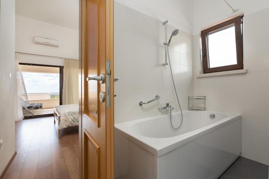 Photo of Bathroom in Strpacici