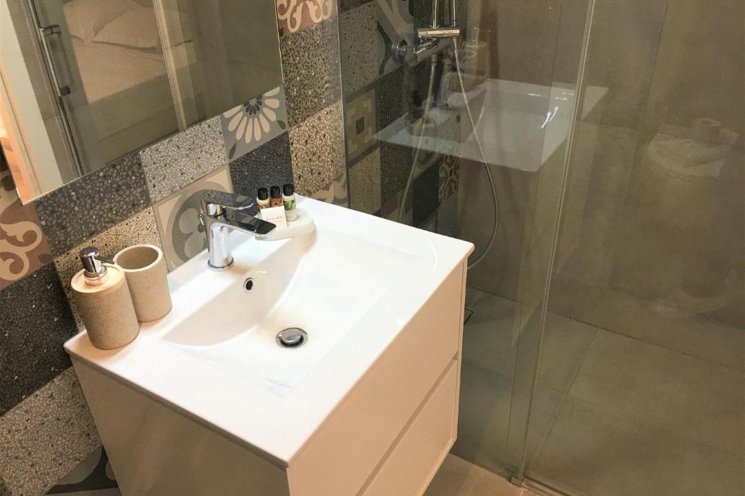 Photo of Bathroom in Gambetta