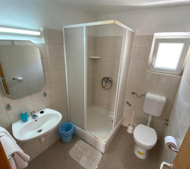Photo of Bathroom in Cove Tri Zala (Zrnovo)