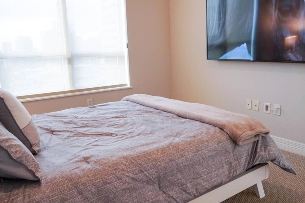 Photo of Bedroom in Uptown
