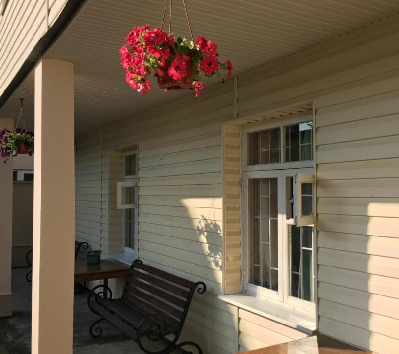 Photo of Others in Vardane