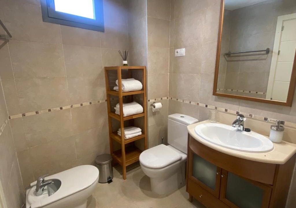 Photo of Bathroom in Latas