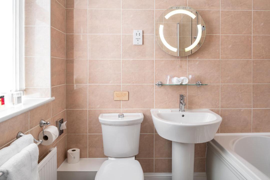 Photo of Others in Lynton