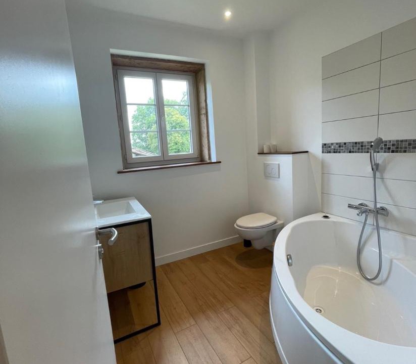 Photo of Bathroom in Charnay-les-Macon