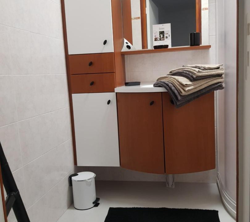 Photo of Others in Barnave