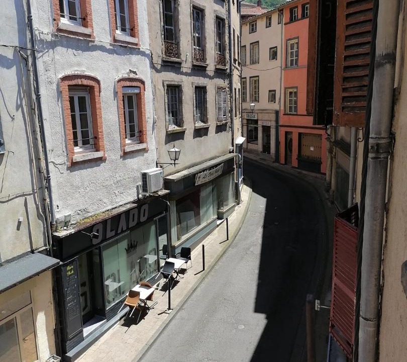 Photo of Buildings in Thiers