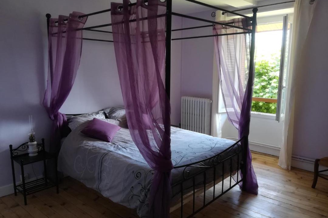Photo of Bedroom in Chelieu