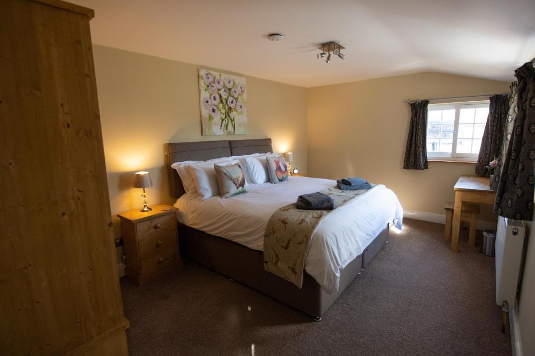 Photo of Others in Lincoln