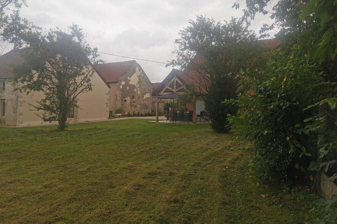 Photo of Others in Le Deffand