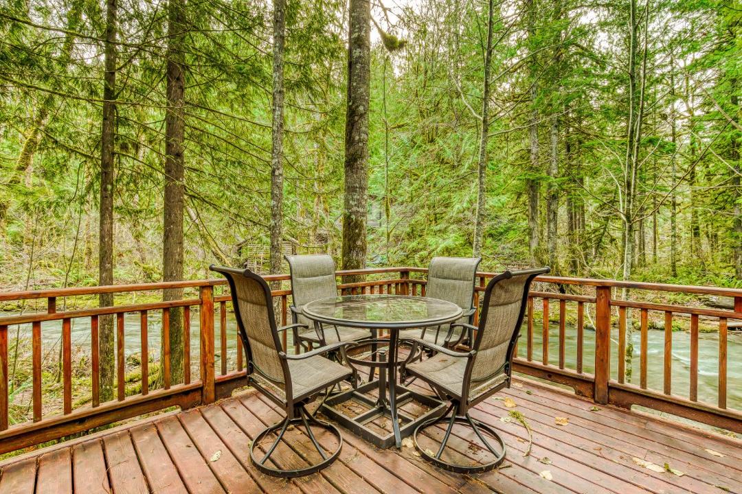 Photo of Patio Balcony in Welches