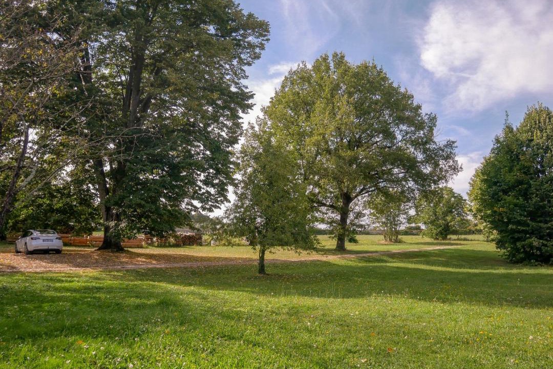 Photo of Others in Villemoirieu