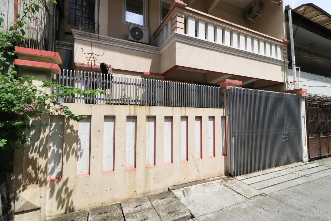 Photo of Buildings in Gambir