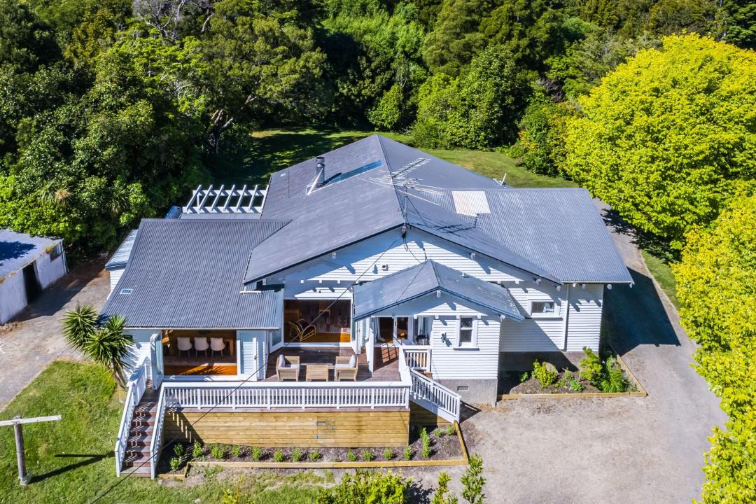 Photo of Others in Pirinoa