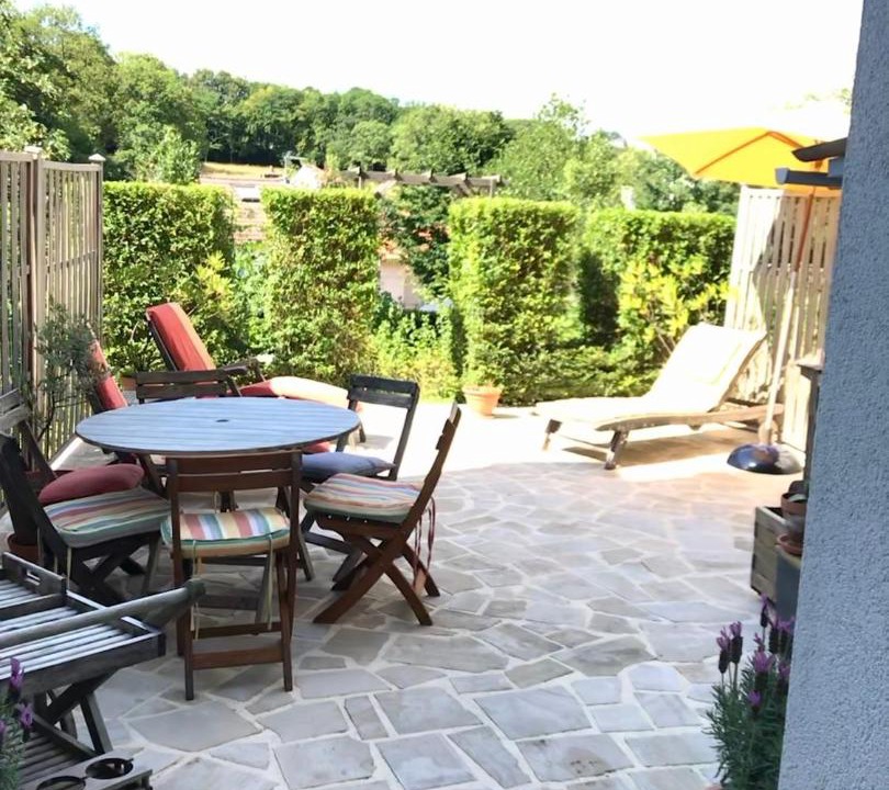 Photo of Patio Balcony in Quartier Beauregard-Boufflers-Buthegnemont-Boudonville