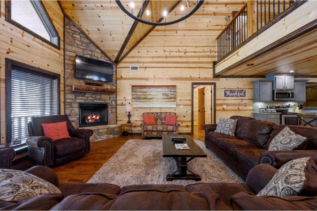 Photo of Livingroom in Broken Bow