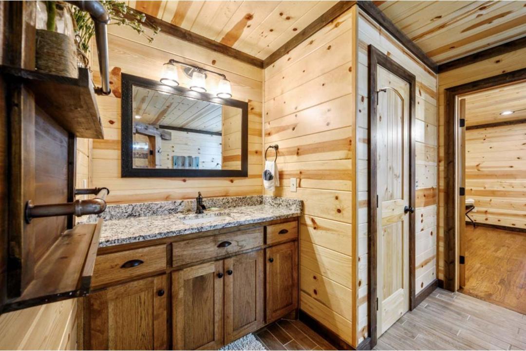 Photo of Kitchen in Broken Bow