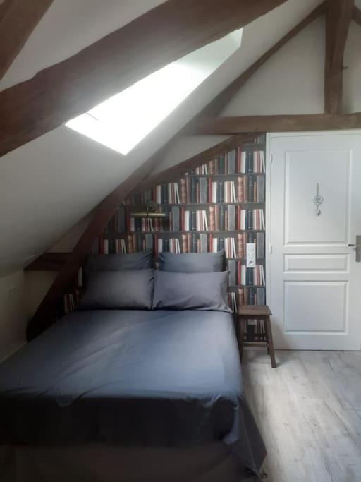 Photo of Bedroom in Mezeray