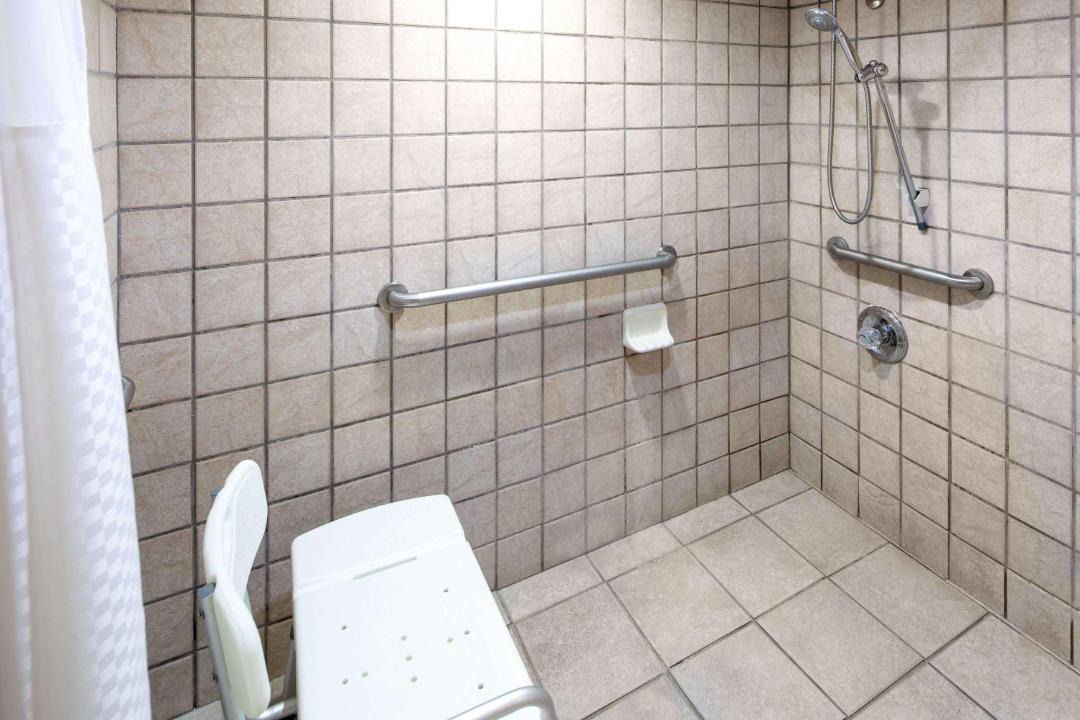 Photo of Bathroom in Tupelo