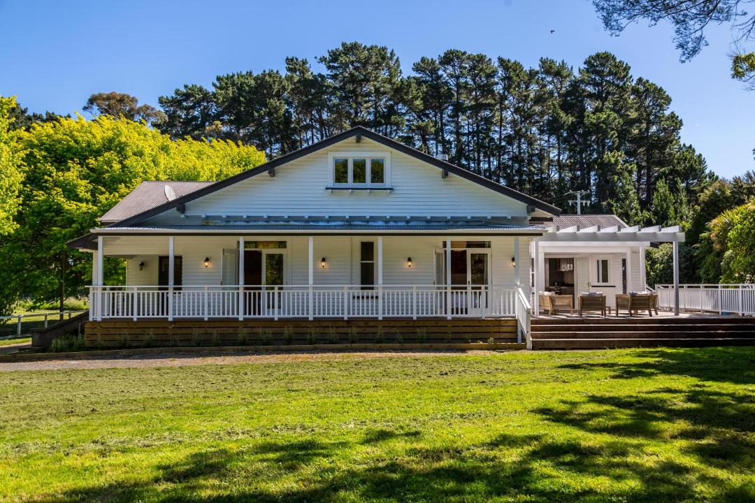 Photo of Others in Pirinoa