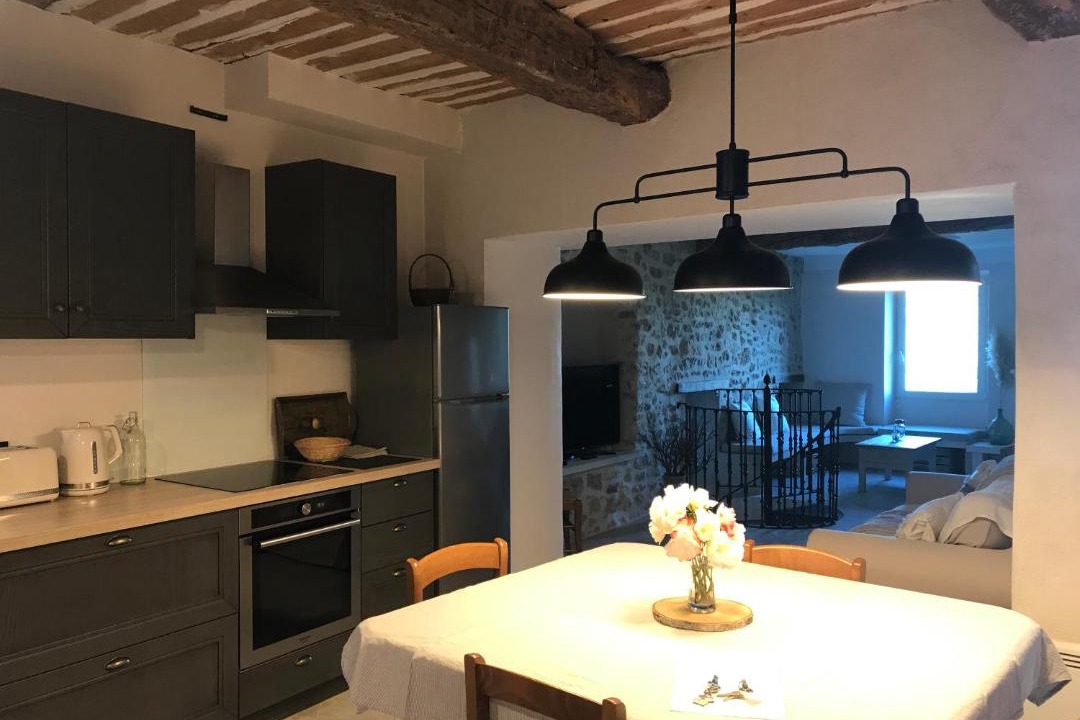 Photo of Kitchen in Menerbes