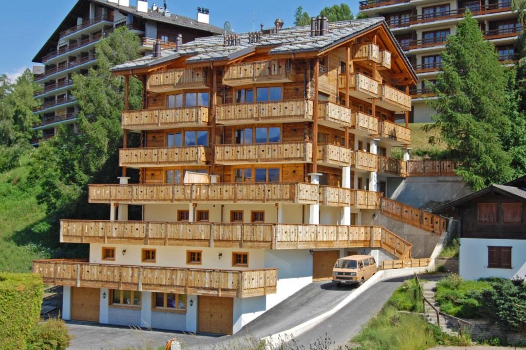 Photo of Buildings in Saint-Pierre-de-Clages