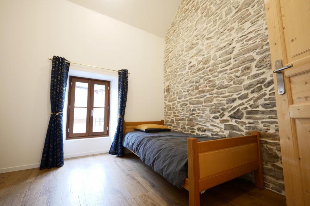 Photo of Bedroom in Cremieu