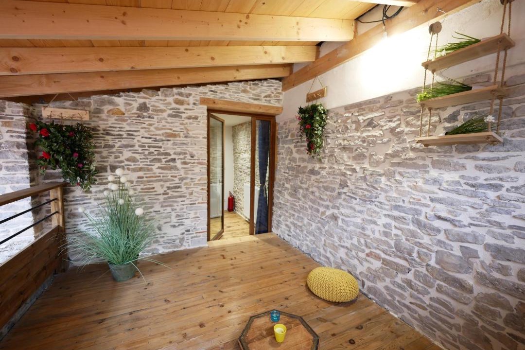 Photo of Others in Cremieu