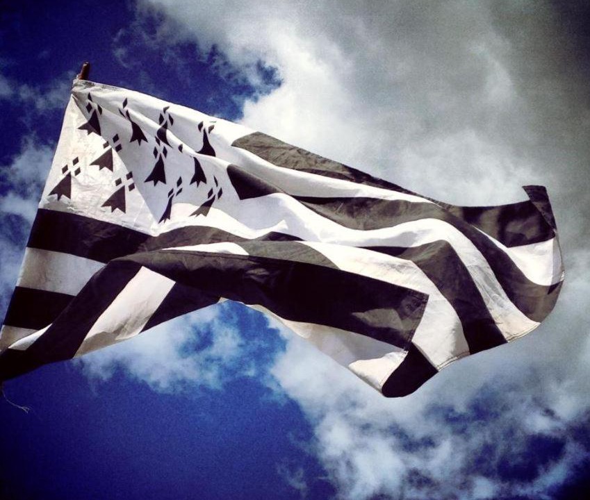 Photo of Others in Irodouer