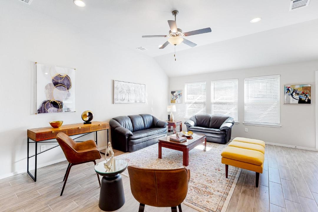 Photo of Livingroom in Highland Lake Estates
