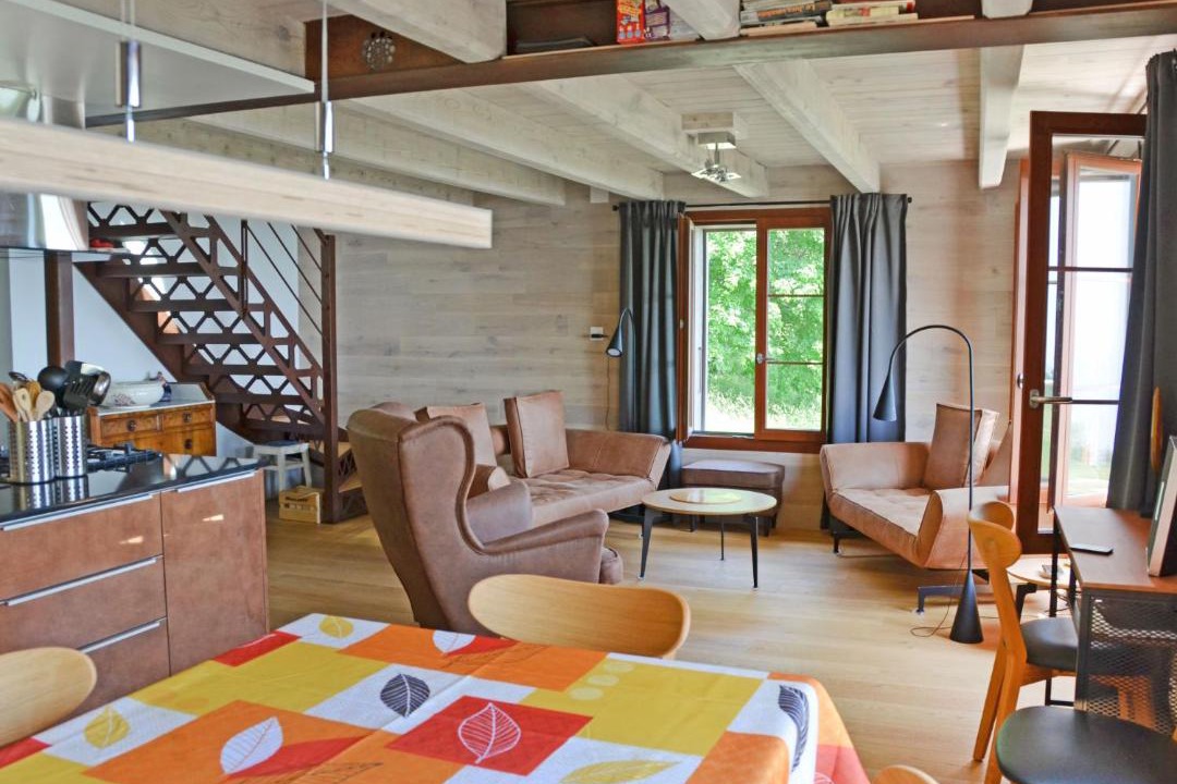 Photo of Others in Bullet