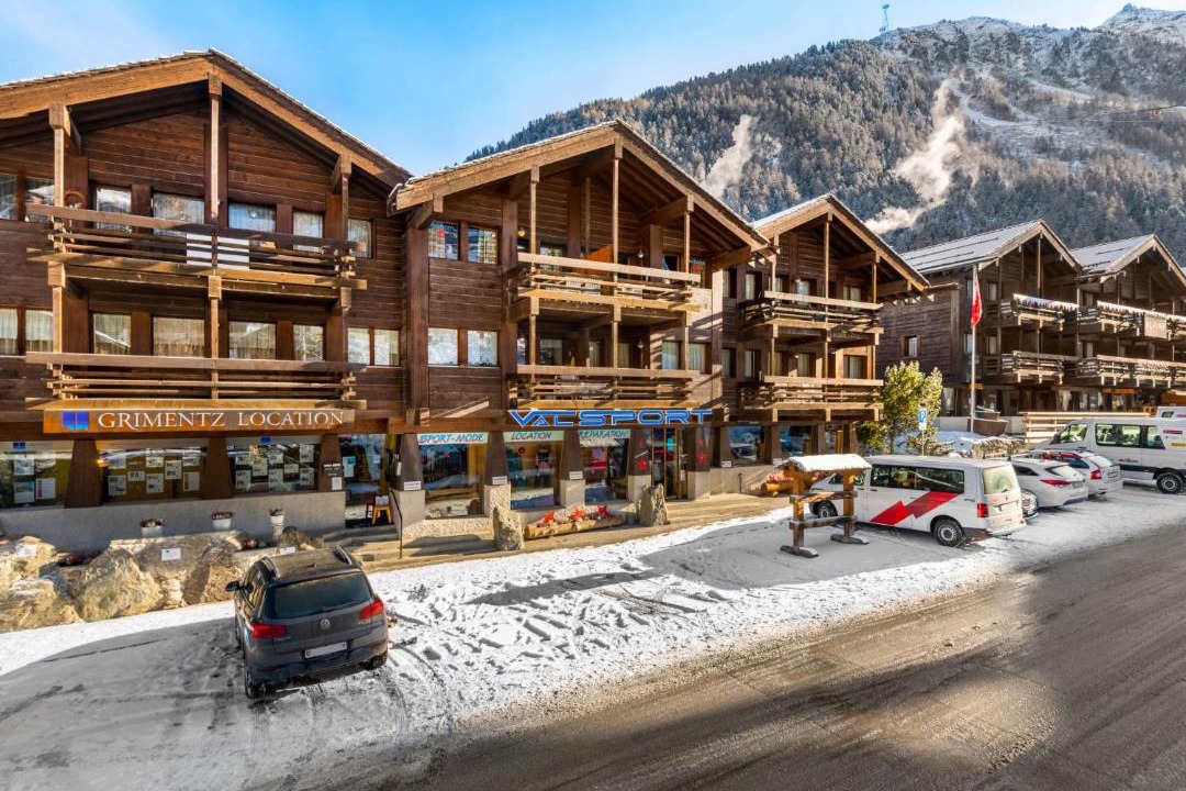 Photo of Buildings in Grimentz