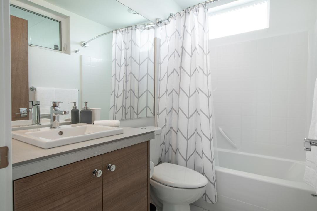 Photo of Bathroom in Squire Park