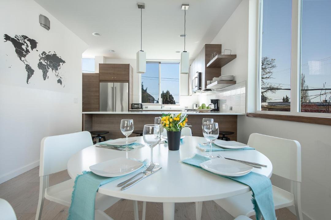 Photo of Livingroom in Squire Park