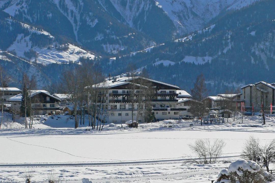 Photo of Others in Laax