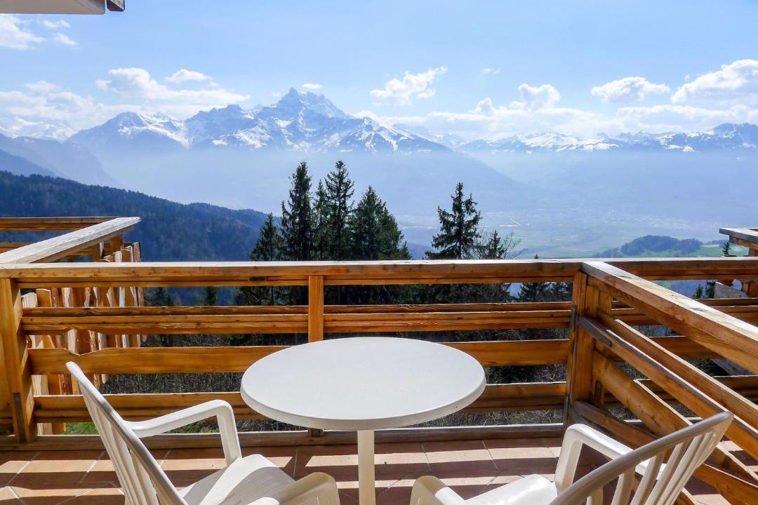 Photo of Patio Balcony in Villars-sur-Ollon