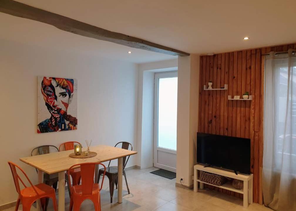 Photo of Others in Boeil-Bezing