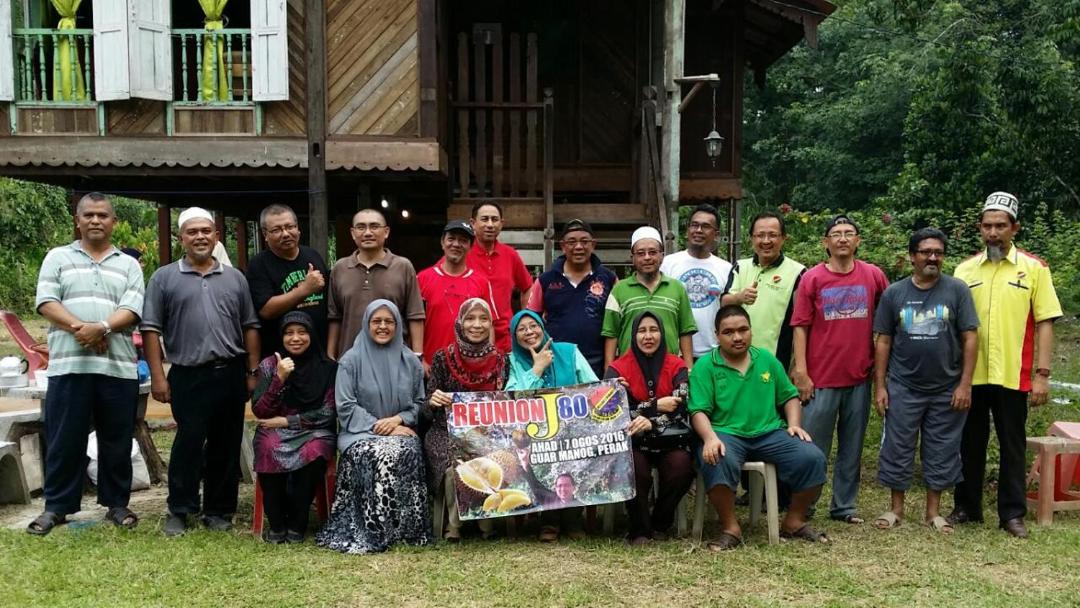 Photo of Human In Picture in Kampung Guar