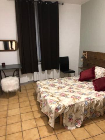 Photo of Bedroom in Coursan