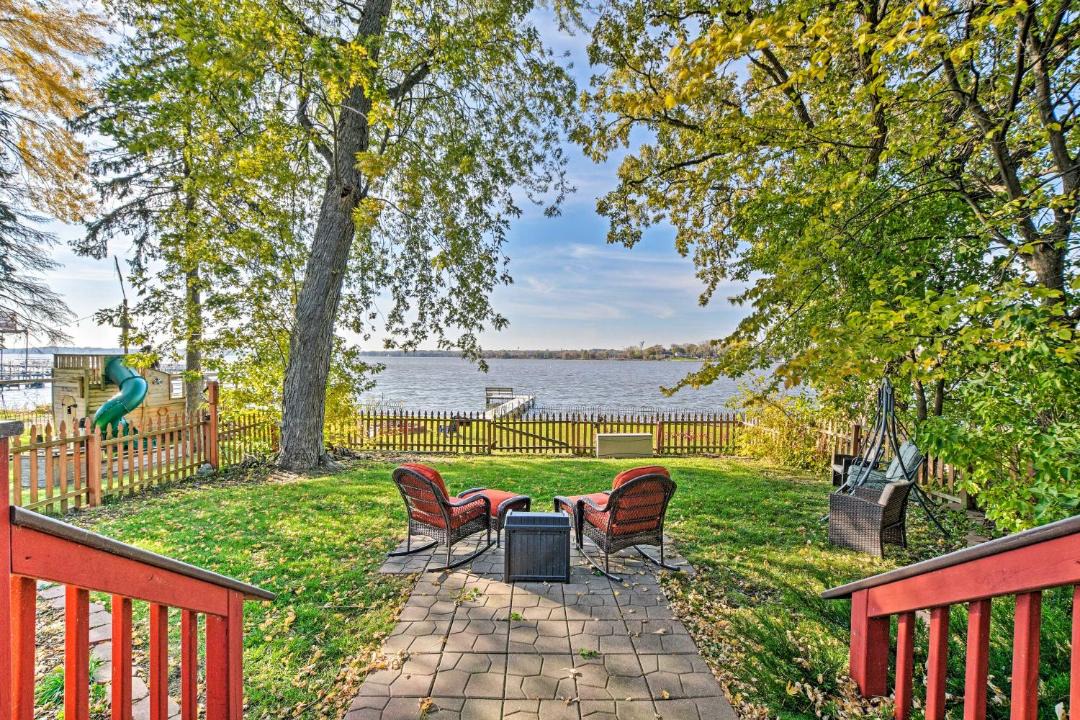 Photo of Others in Fox Lake