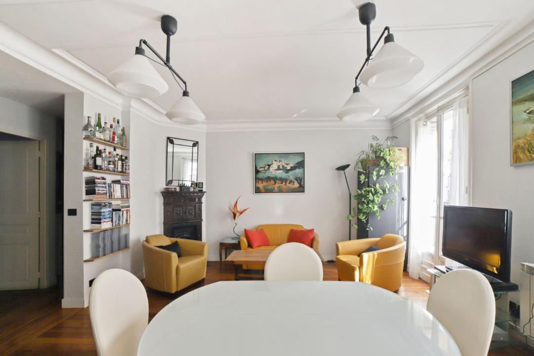 Photo of Livingroom in 18th Arrondissement