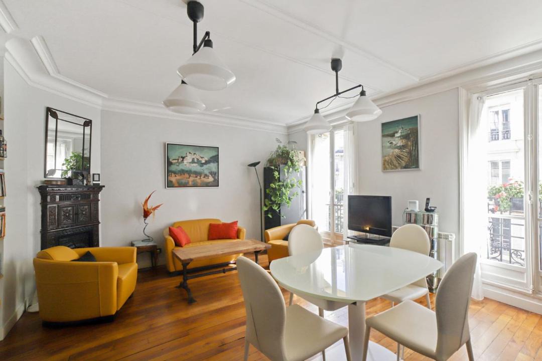 Photo of Livingroom in 18th Arrondissement