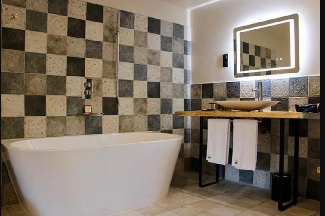 Photo of Others in Saint-Aubin-le-Vertueux