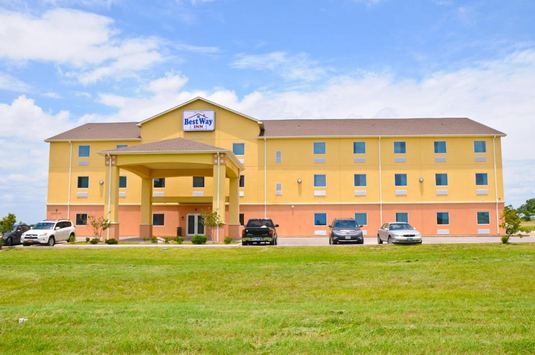 Photo of Buildings in Cleburne