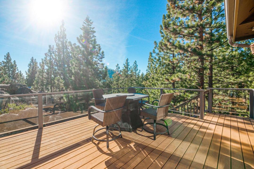 Photo of Patio Balcony in Round Hill Village