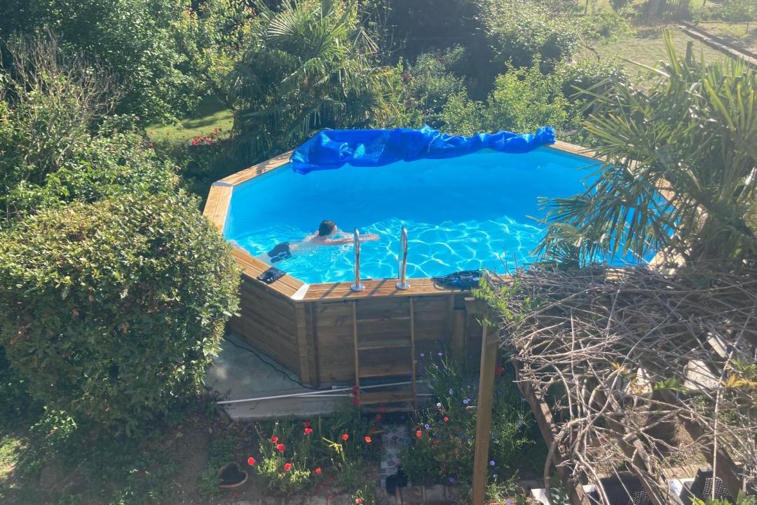 Photo of Others in Lombron