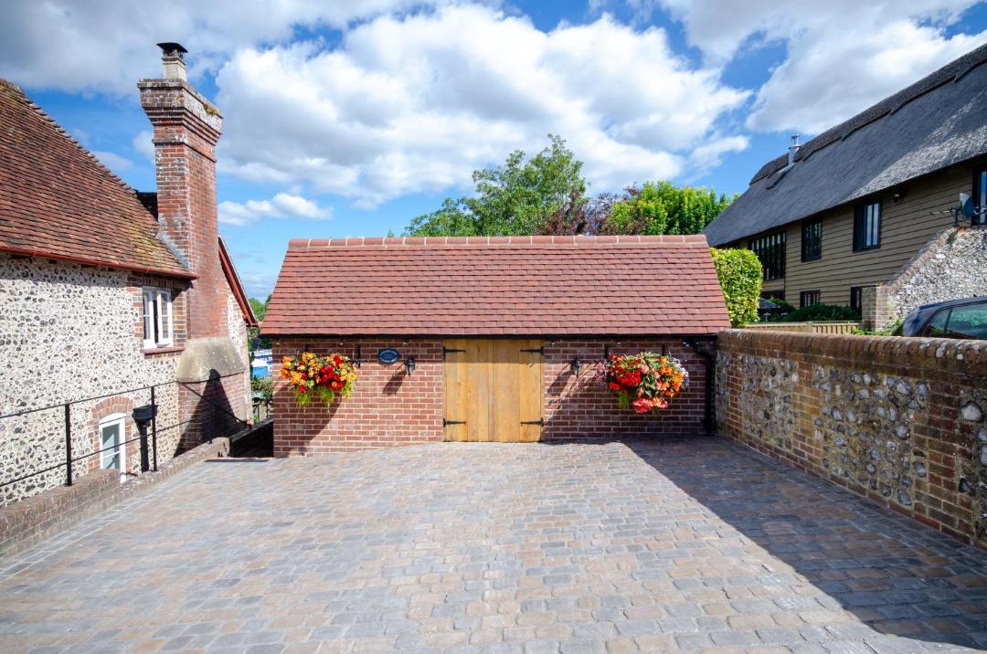 Photo of Others in Burpham