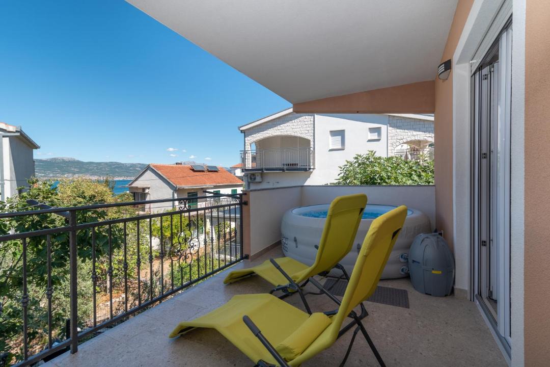 Photo of Patio Balcony in Mastrinka
