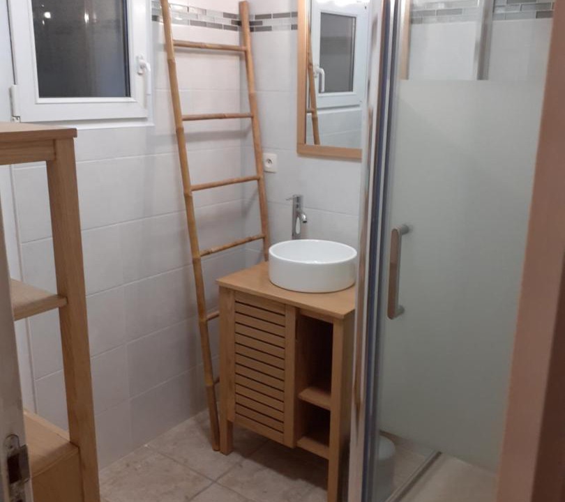 Photo of Bathroom in Pleslin-Trigavou