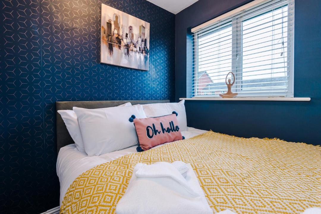 Photo of Bedroom in Ellesmere Port