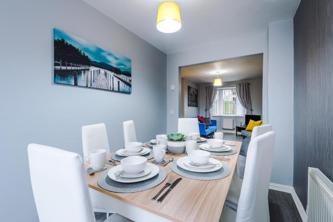 Photo of Livingroom in Ellesmere Port